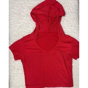 Rubylishious Red Crop Top With Hood Size Large 4 Oz Made In China